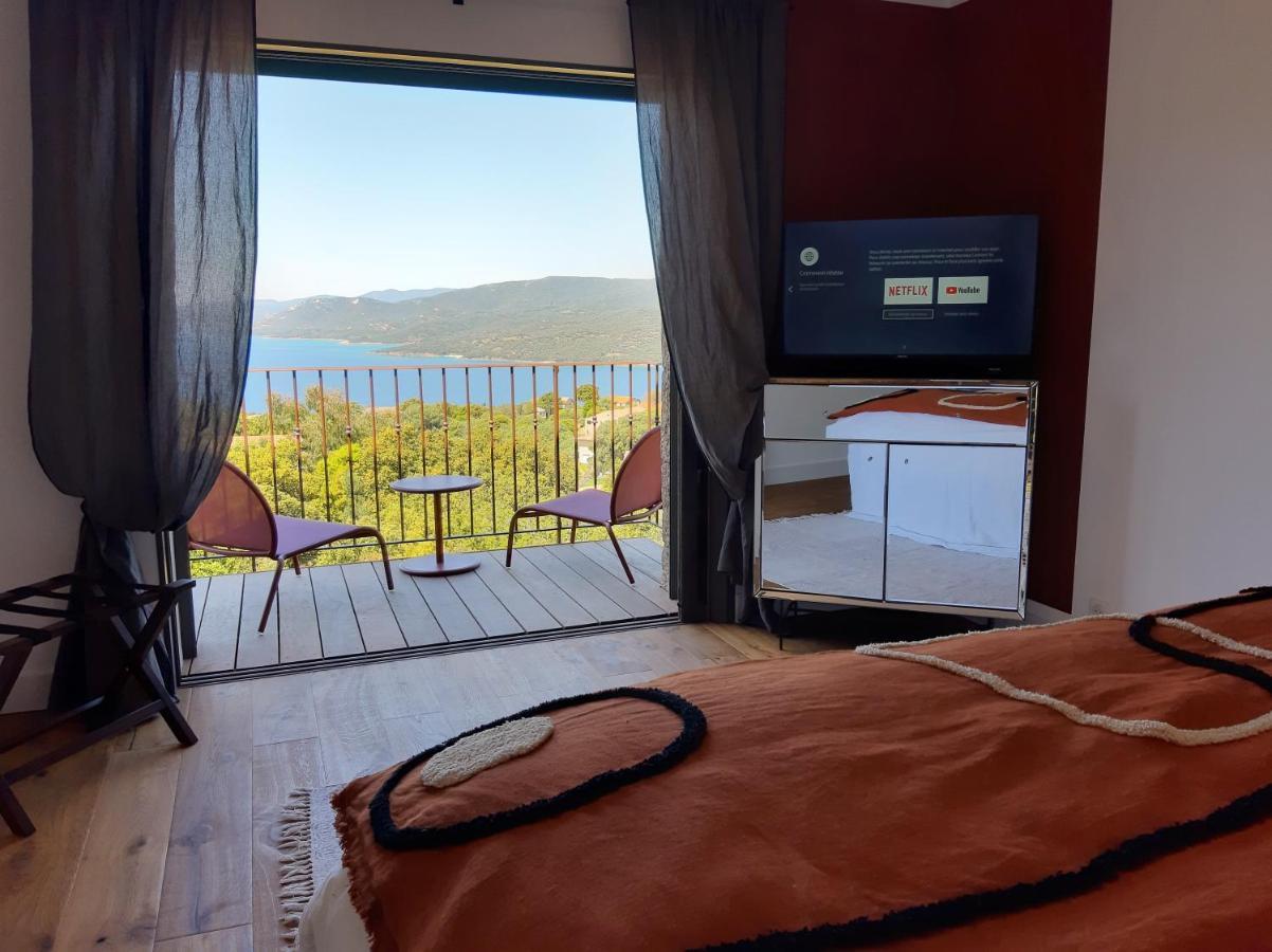 U Castellu Chambres d'hôtes&Location villa et appartements vue mer Propriano  Extérieur photo